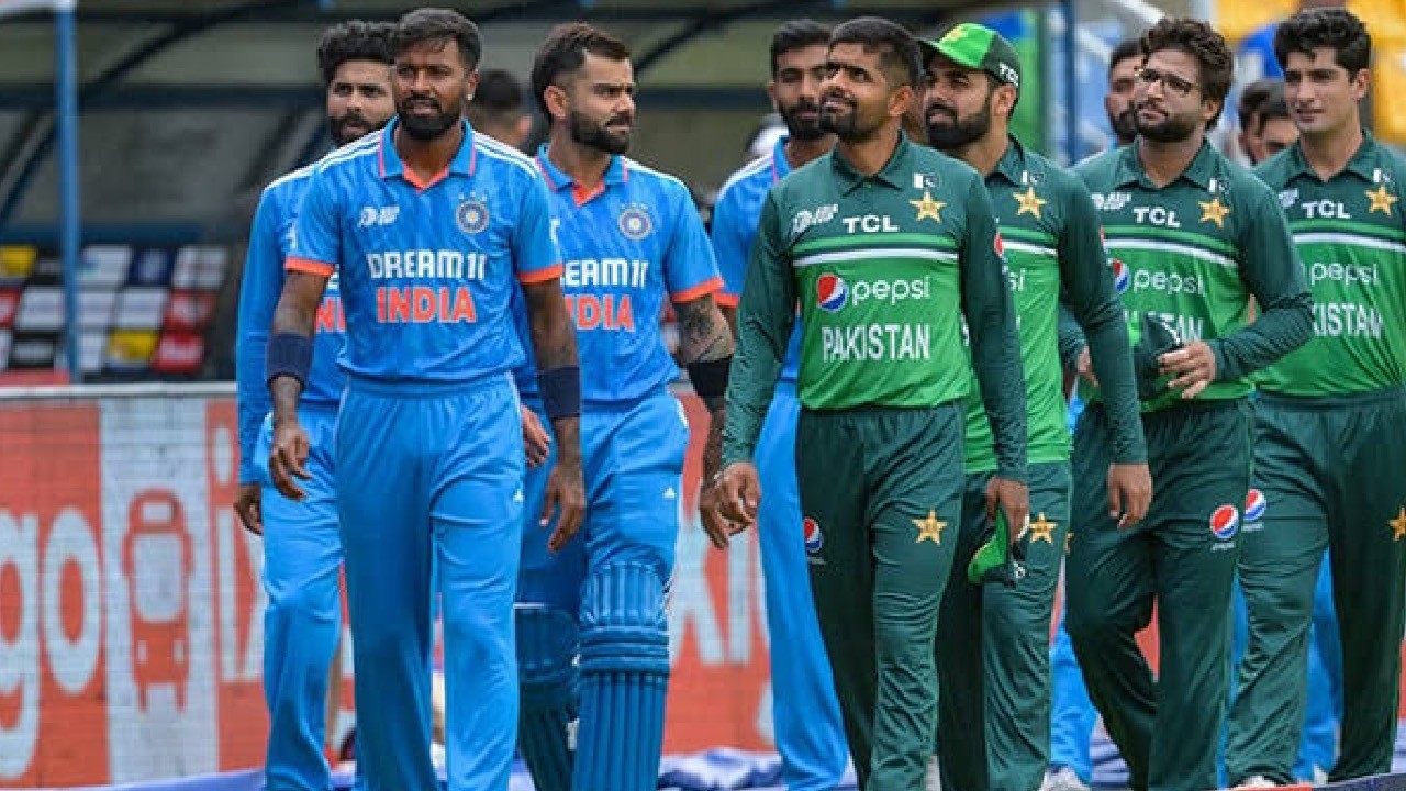 Pakistan to take on India in do-or-die match of Champions Trophy today