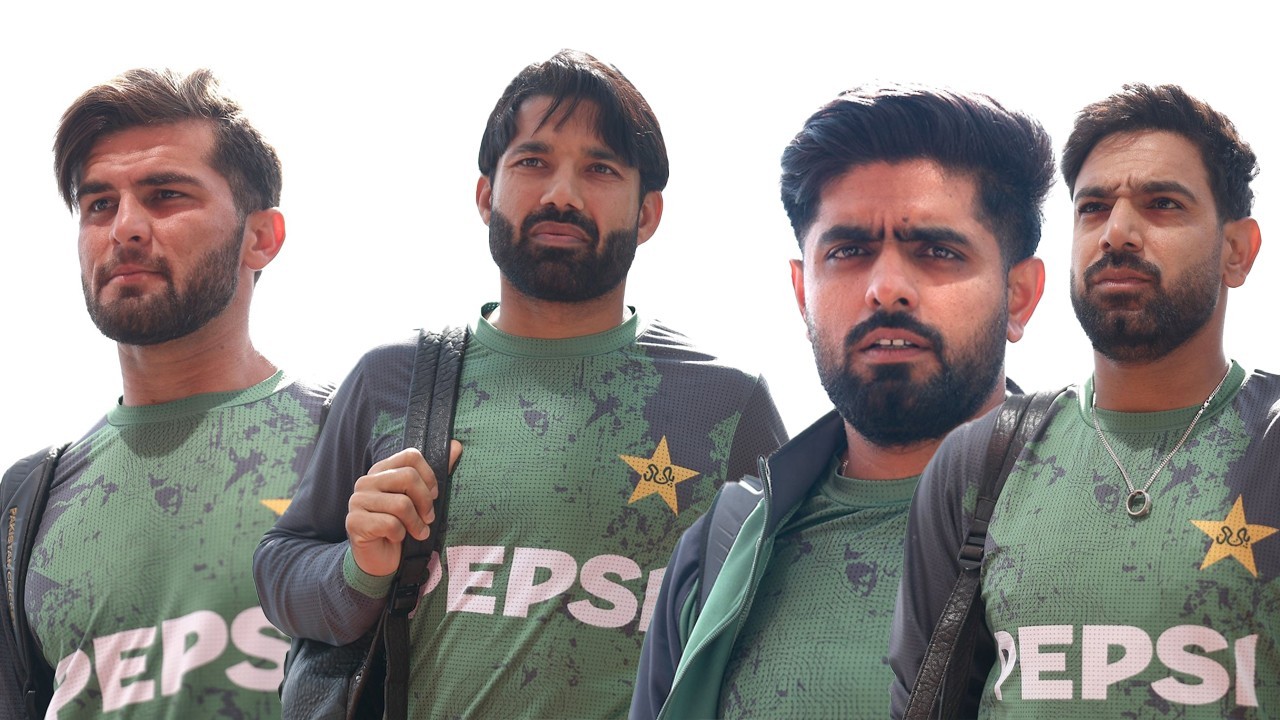 Pakistan cricket team makes low-key return to Islamabad after Champions Trophy setback
