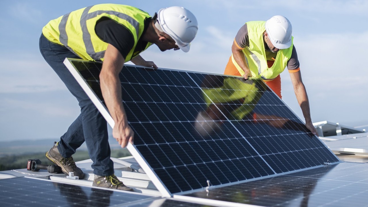 Solar energy consumers to pay 18opc sales tax in Pakistan