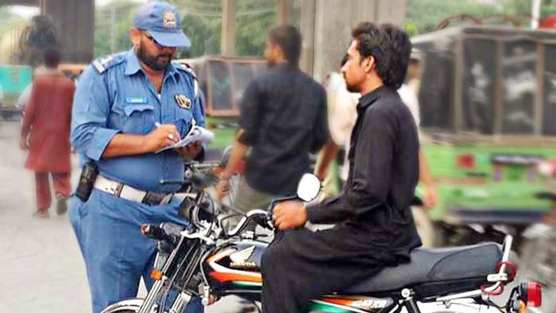 Lahore traffic police collect Rs5.75b through e-challans