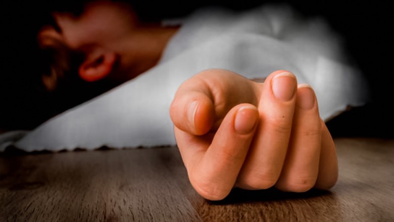 Female drug dealer jumps to death during police raid in Karachi's DHA