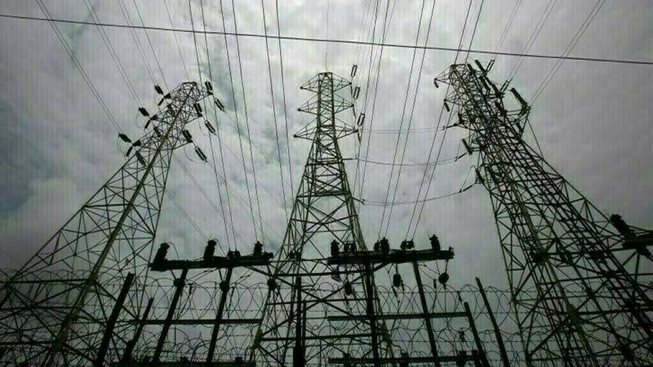 Electricity prices likely to drop by Rs8 per unit from next month