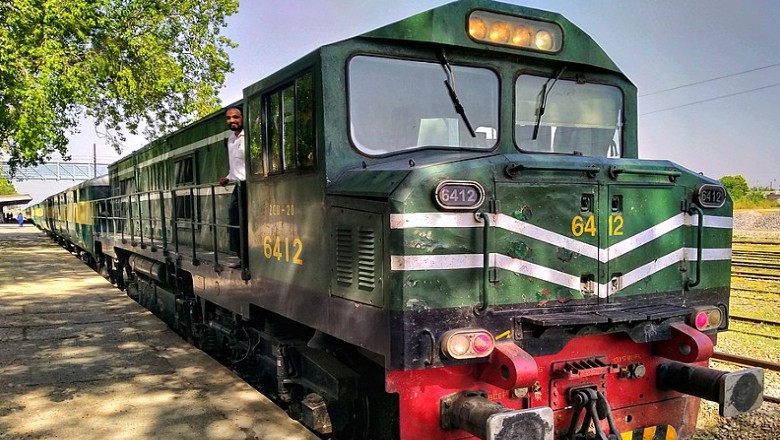 Jaffar Express reaches Quetta station a week after deadly attack