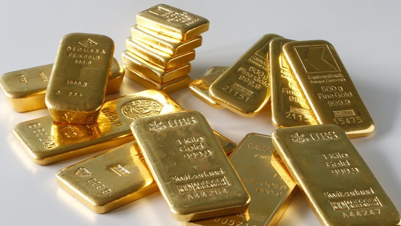 Gold prices decline in Pakistan amid global market dip