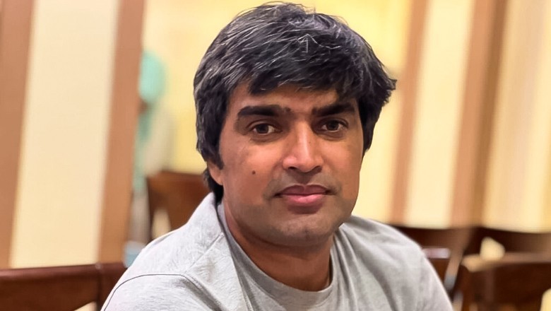 Journalist Waheed Murad reportedly abducted from his residence in Islamabad