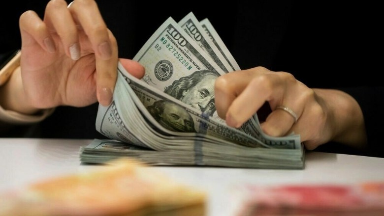 Forex reserves drop as Pakistan returns $1 billion Chinese loan