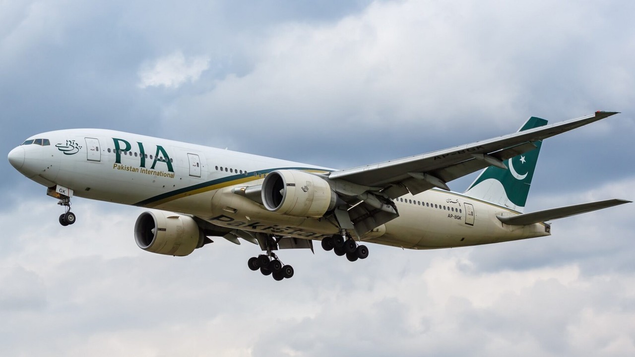 Govt to invite fresh bids for PIA sale next week