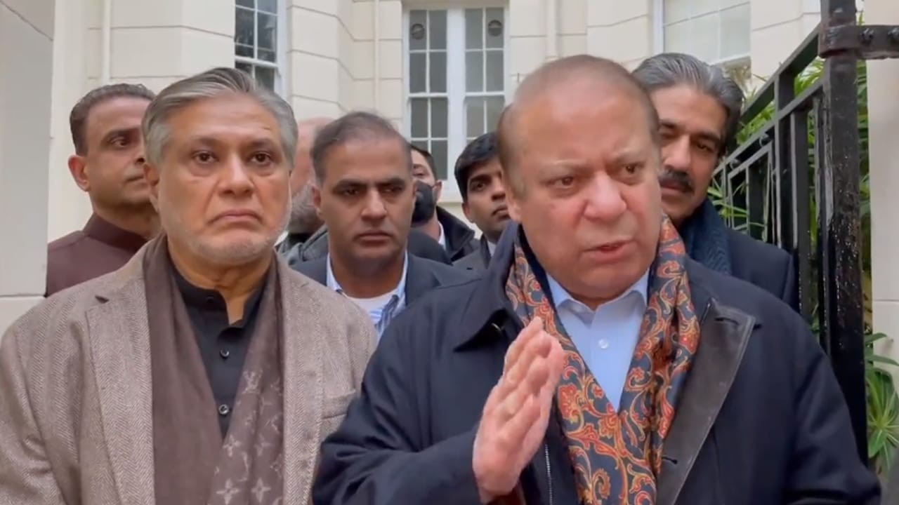 Nawaz Sharif extends stay in London