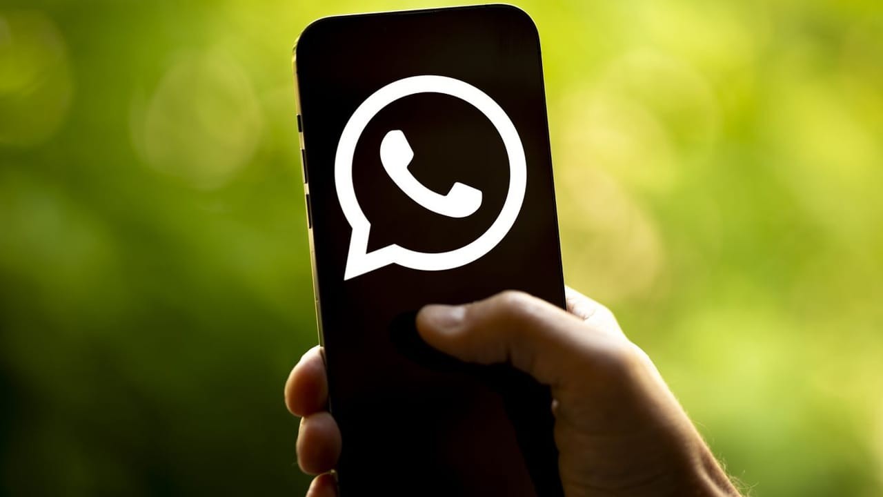 New WhatsApp feature lets you translate messages without internet