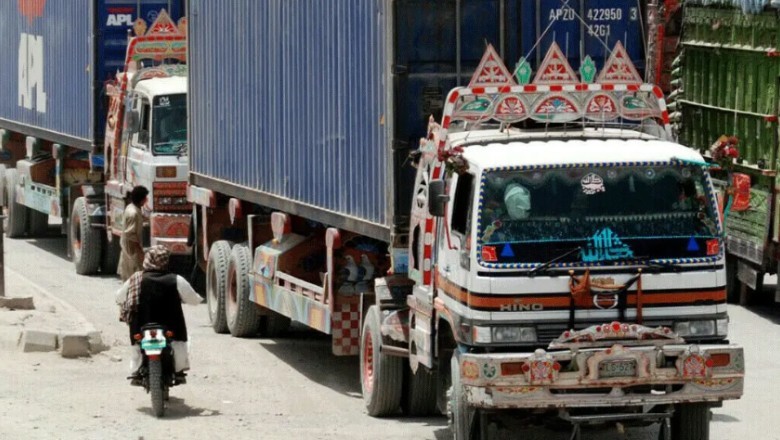Karachi: Goods transporters to stage protest outside Sindh CM, Governor's House