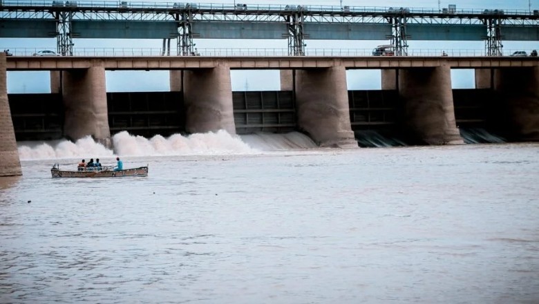 Pakistan to serve notice to India over suspension of Indus Water Treaty