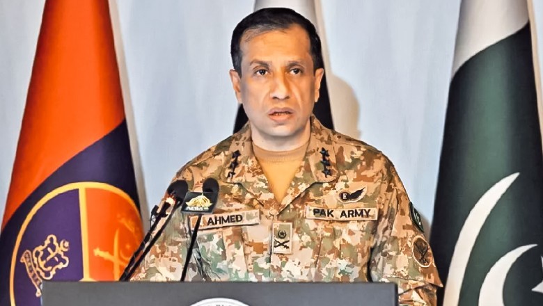 26 civilians martyred, mosques targeted in Indian overnight attacks on Pakistan