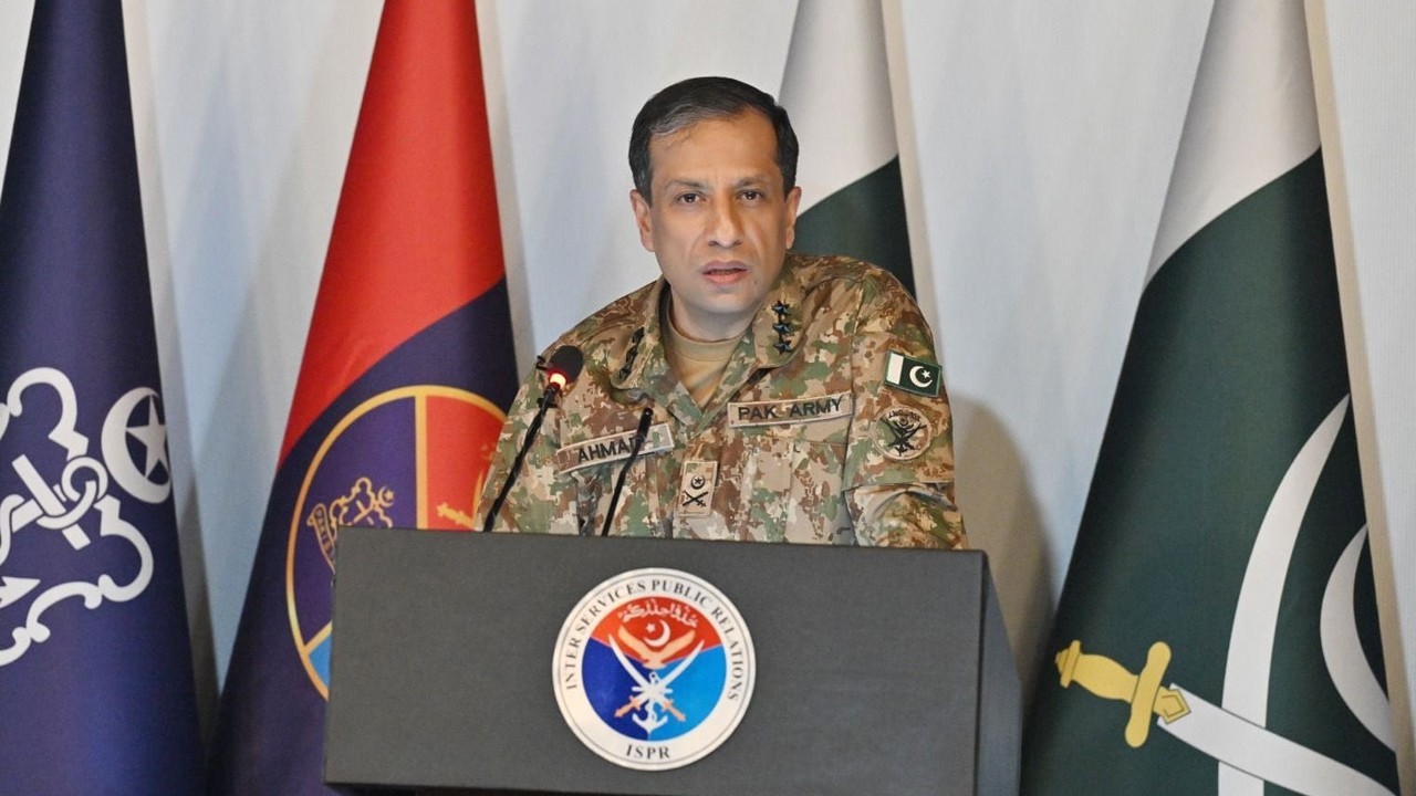 31 civilians martyred, 57 injured in Indian strikes: DG ISPR