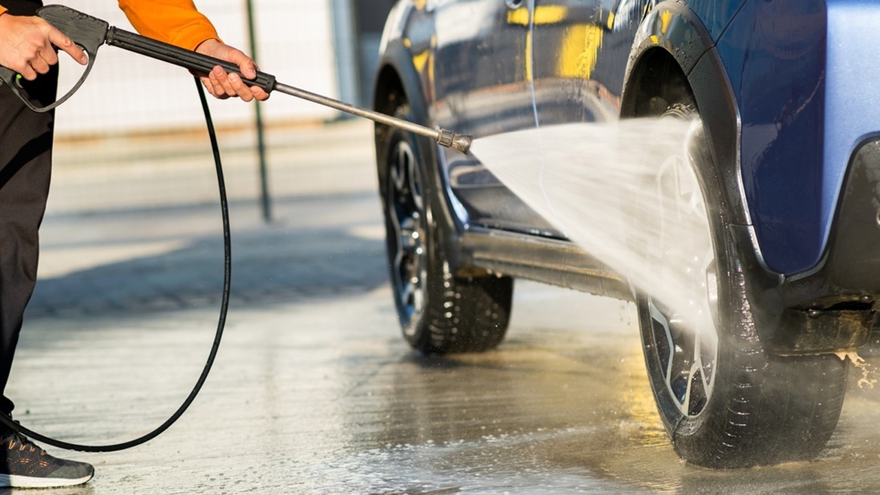 KMC approves fines for using line water to wash vehicles