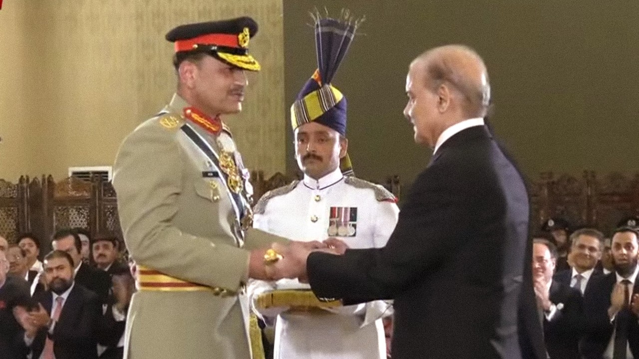 President, PM Confer 'Baton of Field Marshal' on Gen Asim Munir