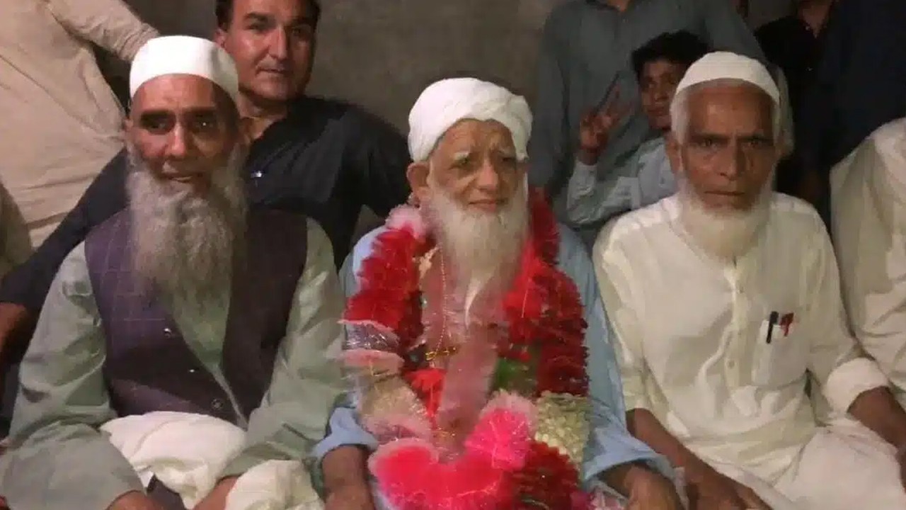 Shangla: 90-year-old father’s wish for second marriage fulfilled by devoted sons