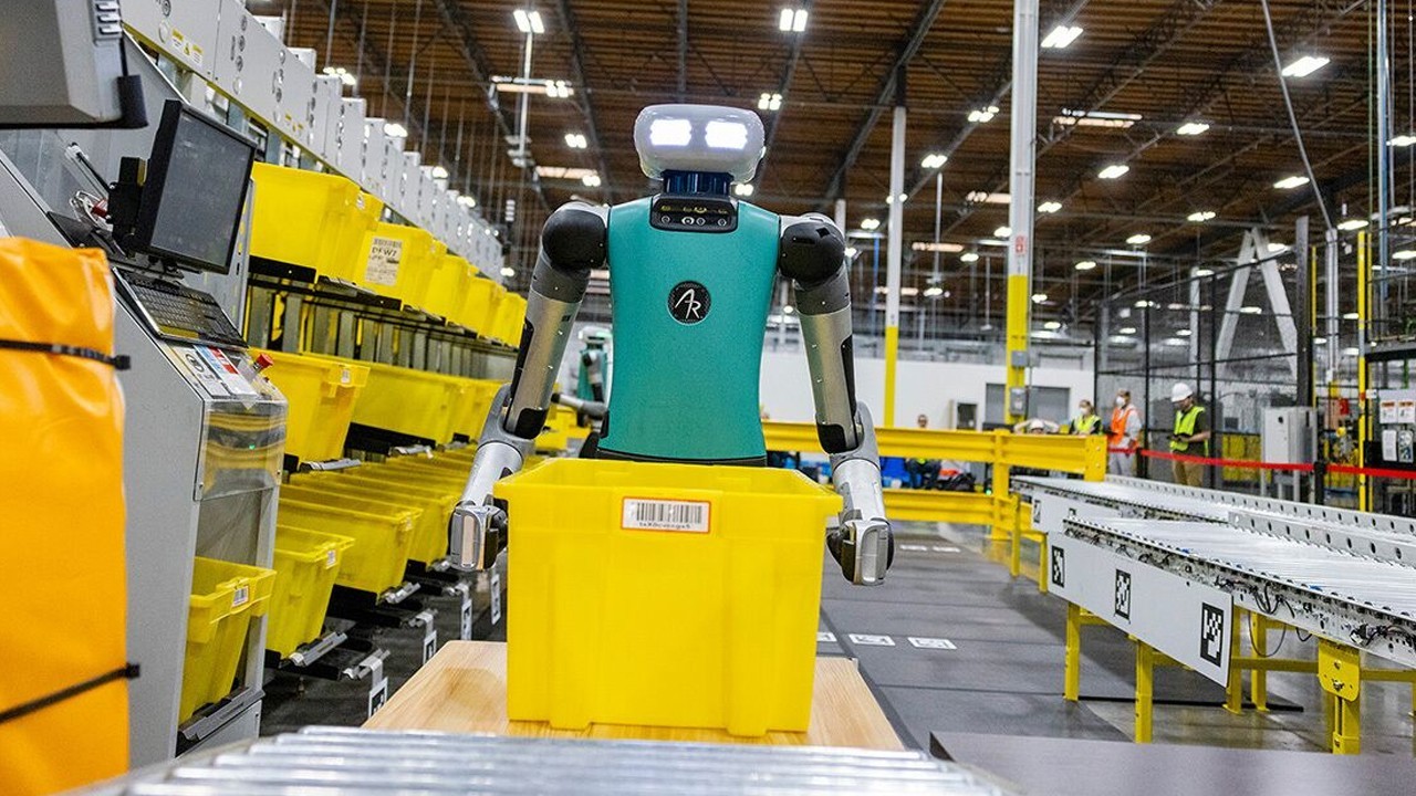 Amazon set to have more robots than human workers in warehouses