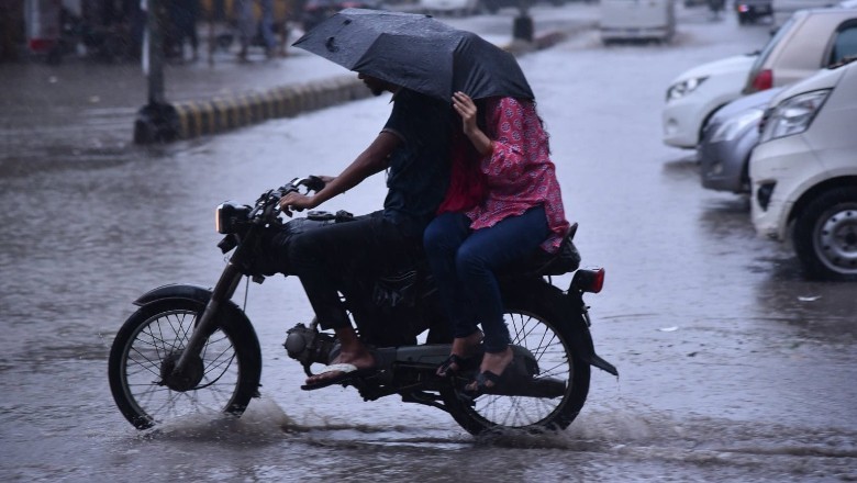 Rain spells expected in Karachi by mid-July