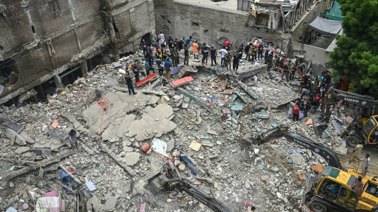 Karachi: Baby pulled out alive from rubble as building collapse leaves 14 dead