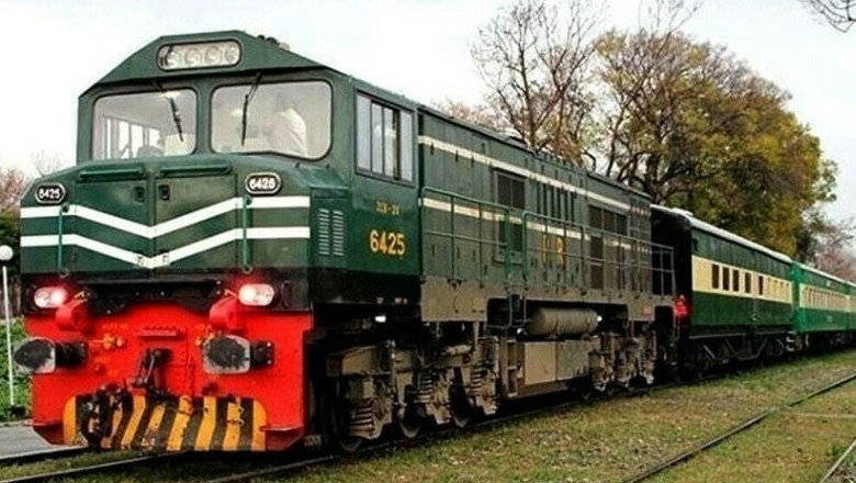 Pakistan railways to launch modern business-class train between Karachi and Lahore