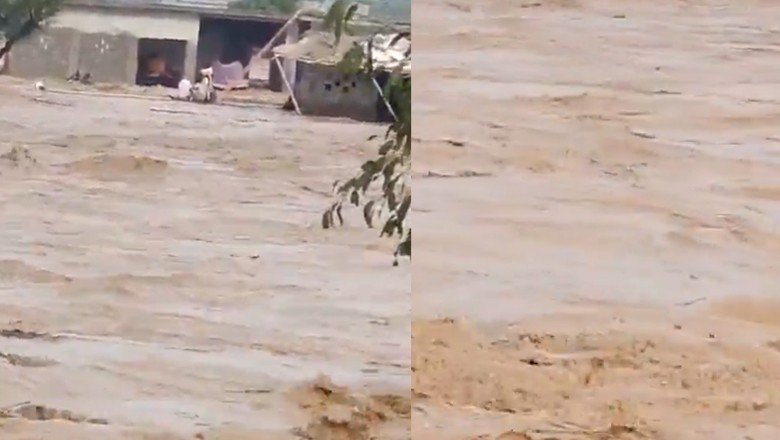 Cloudburst brings 425mm rainfall in Chakwal, flood emergency declared