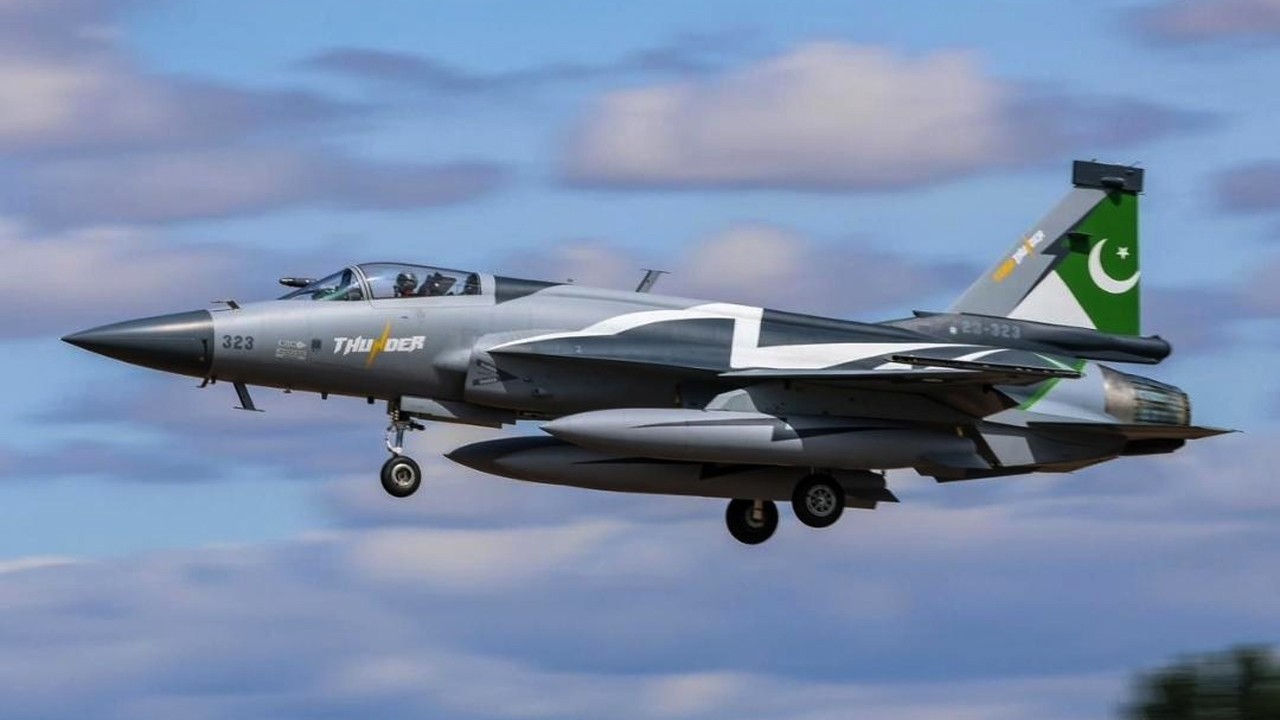 Pakistan’s C-130 and JF-17C bag top honors at London air show