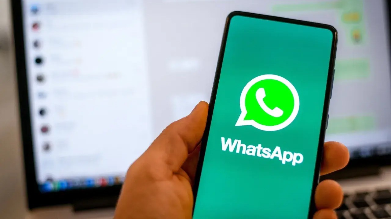 WhatsApp to soon let you message people who don't even have the app