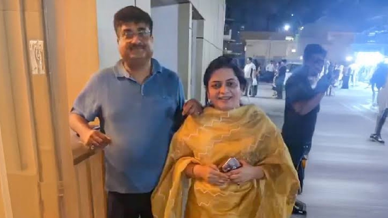 Outrage in India after Delhi restaurant denies entry to couple over traditional outfit
