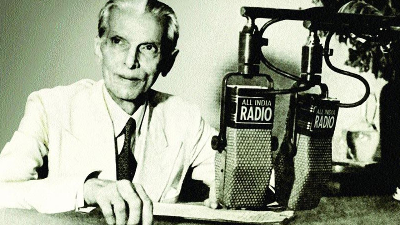 Govt to probe why Quaid-e-Azam’s picture was left out of Aug 14 ads: Minister