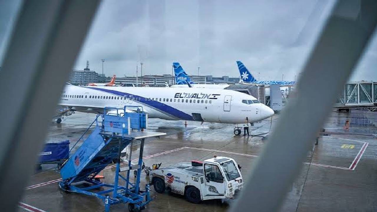 French air traffic controller suspended for Pro-Palestine slogan