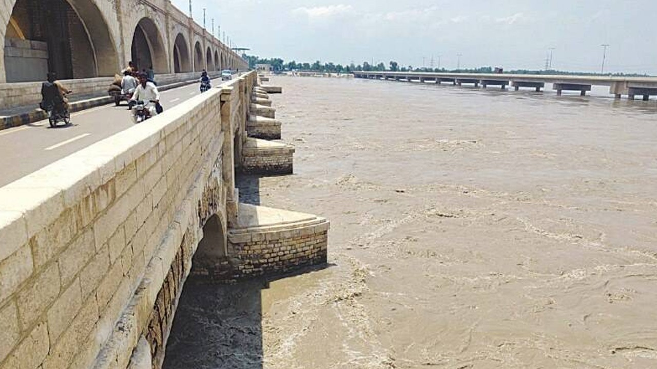 Sindh sees possible flood in Indus River on Tuesday and Wednesday night