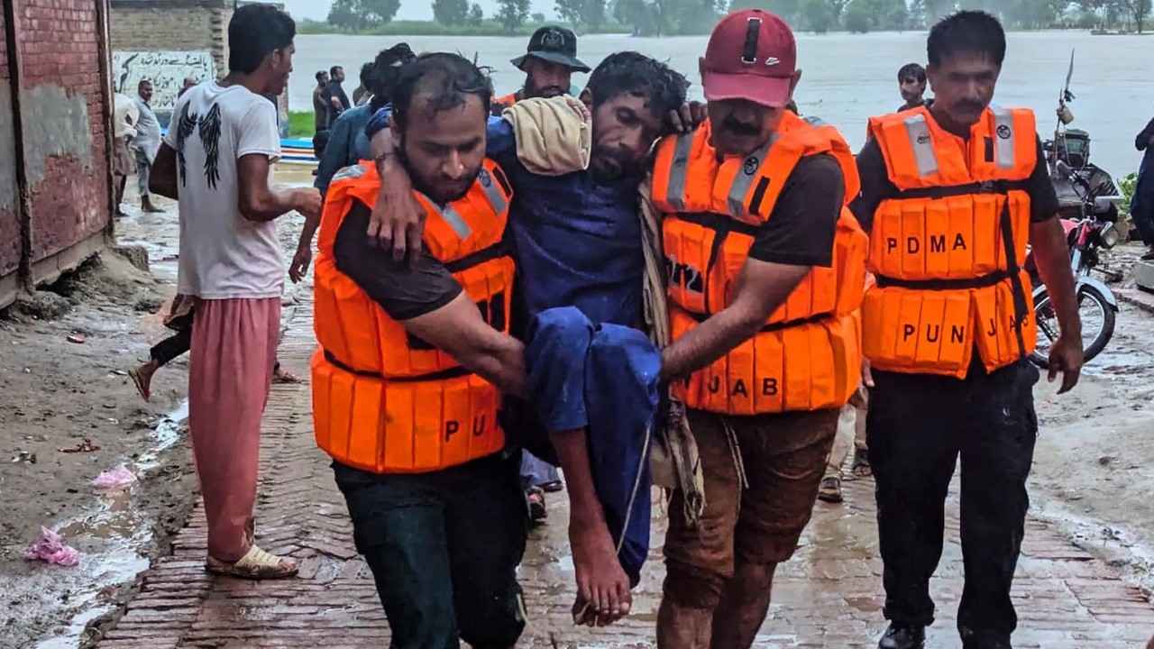 Punjab floods claim 33 lives, displace 700,000 amid historic river surges