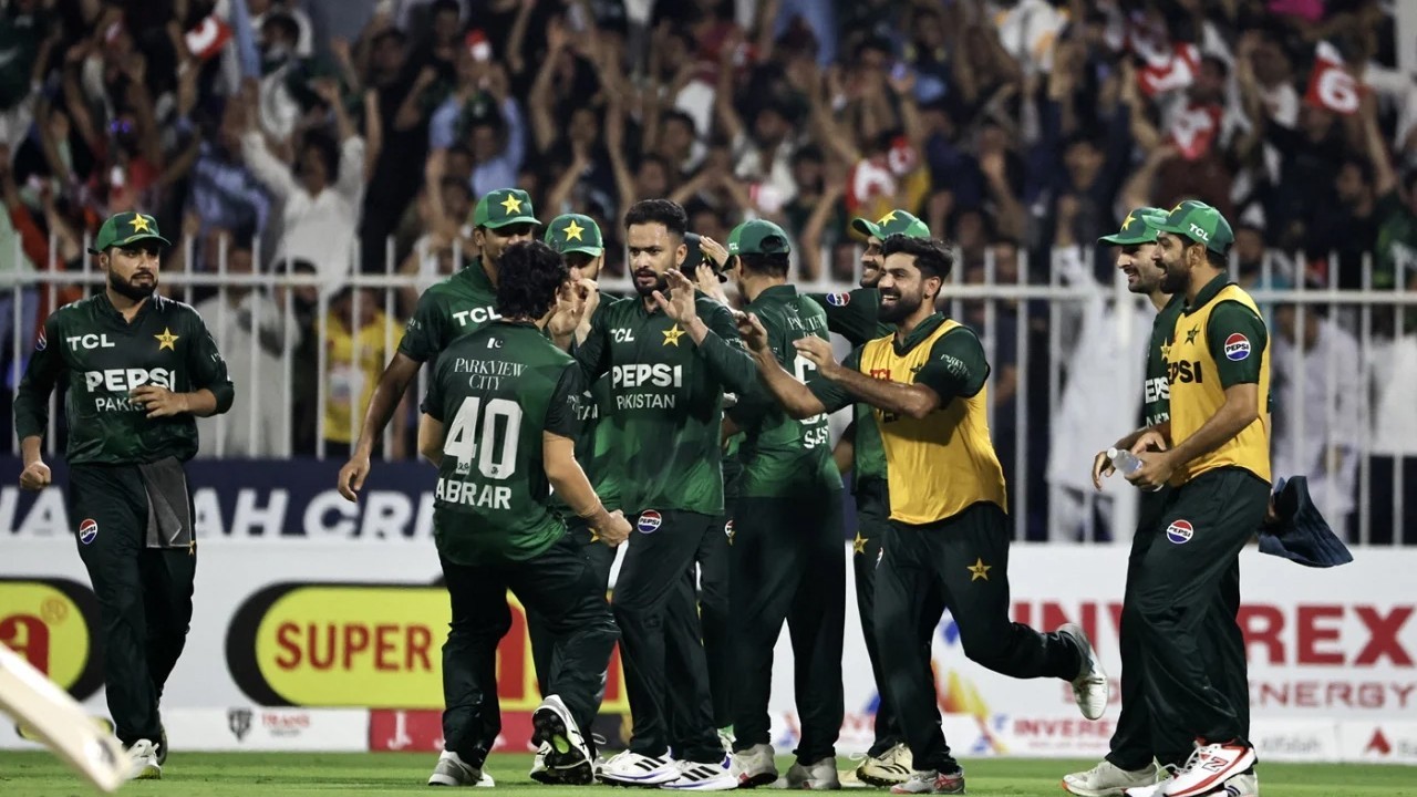 Nawaz’s five-wicket haul powers Pakistan to win T20I tri-series