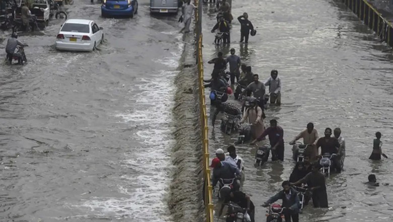 Karachi likely to face urban flooding due to heavy rains tomorrow, warns MET office