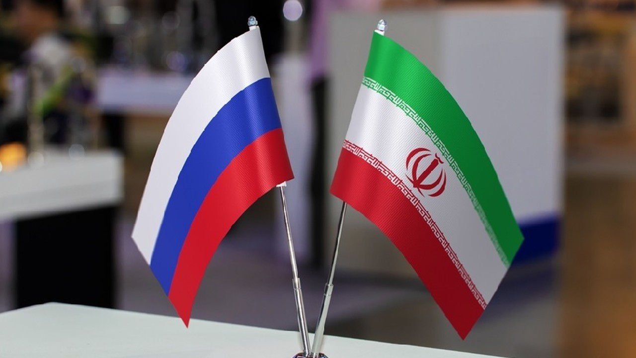 Iran, Russia ink $25 bln deal to build nuclear plants in Iran: IRNA