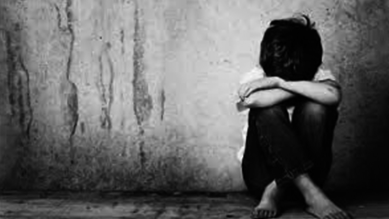 Two Karachi men confess to seven-year-old boy’s rape, murder in court