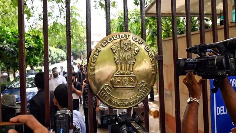 Pakistani woman moves Delhi court seeking visa to live with husband in India