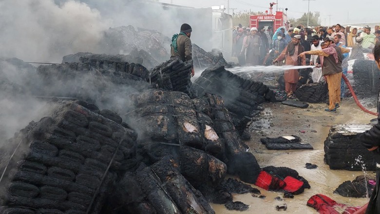 Afghanistan 'requests' Pakistan for ceasefire after unprovoked firing