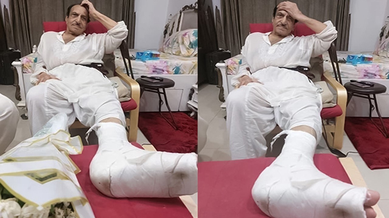 Veteran actor Mustafa Qureshi fractures leg after fall on broken Karachi road