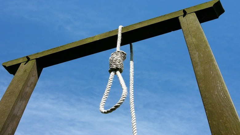 Iran executes three men for committing armed robberies in Tehran