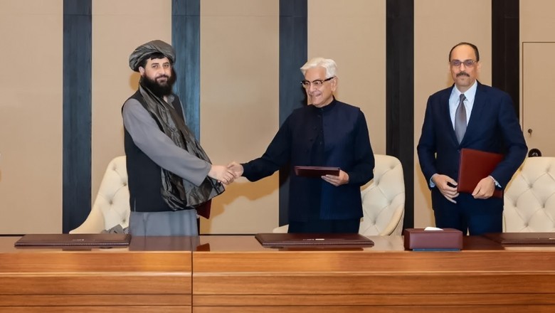 Pakistan, Afghanistan agree to ceasefire; next round of talks to be held in Istanbul