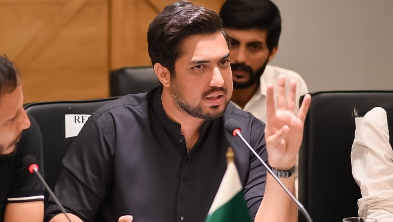 Iqrar ul Hassan announces entry into politics to promote youth leadership