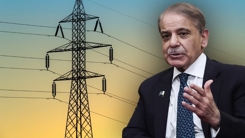 PM Shehbaz unveils 3-year ‘Roshan Maeeshat’ power package for industries, farmers