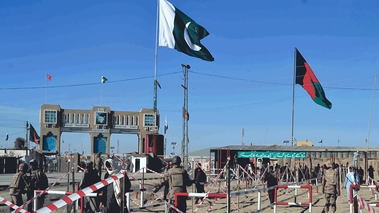 Ceasefire extended between Pakistan, Afghanistan amid continued tensions