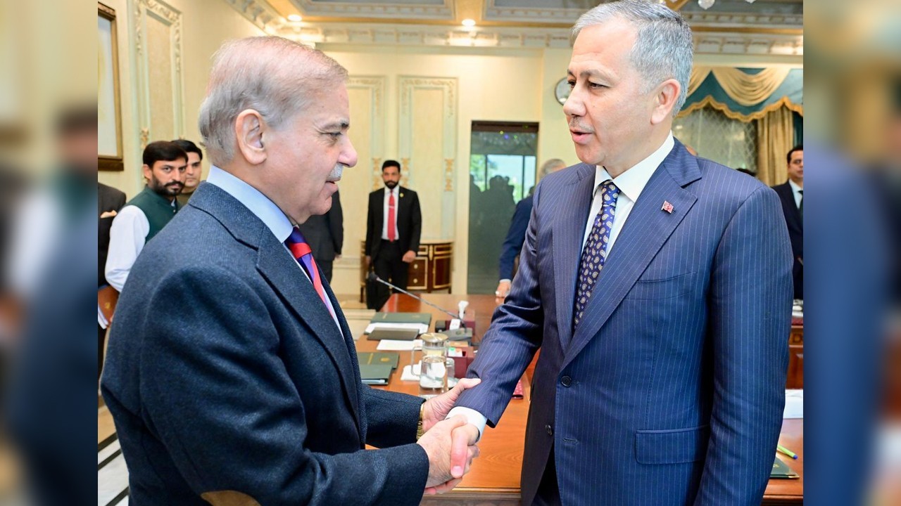 PM Shehbaz, Turkish interior minister reaffirm commitment to strengthen bilateral ties