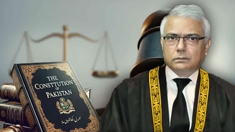 Who is Justice Aminuddin Khan, the first chief justice of the Federal Constitutional Court?