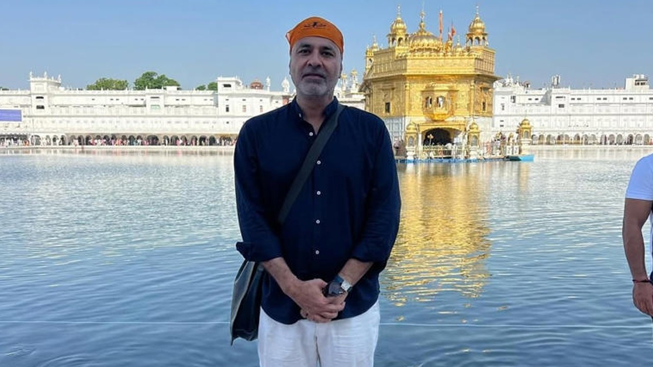 Deepak Perwani shares his experience of shooting at mosque during Jama Taqseem drama