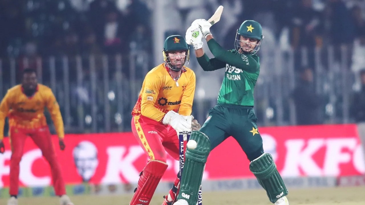 Pakistan edge past Zimbabwe by 5 wickets in thrilling Tri-Nation T20 opener