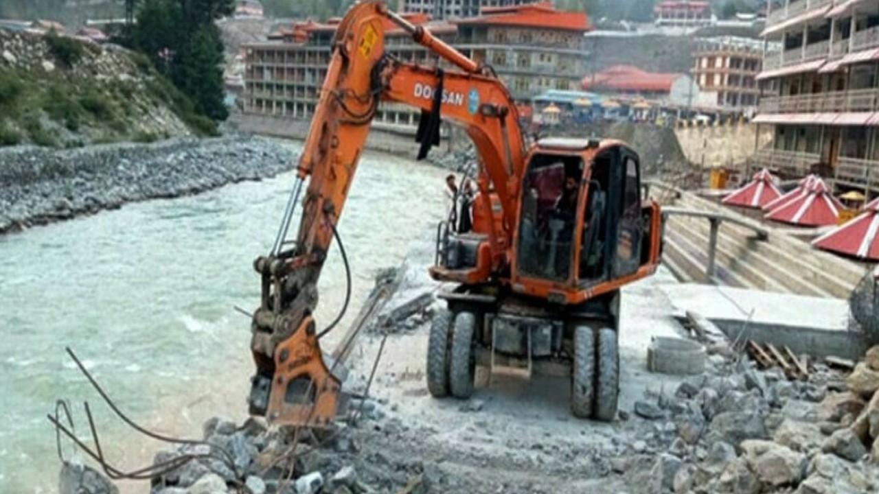 Senate panel orders removal of all river encroachments within two months